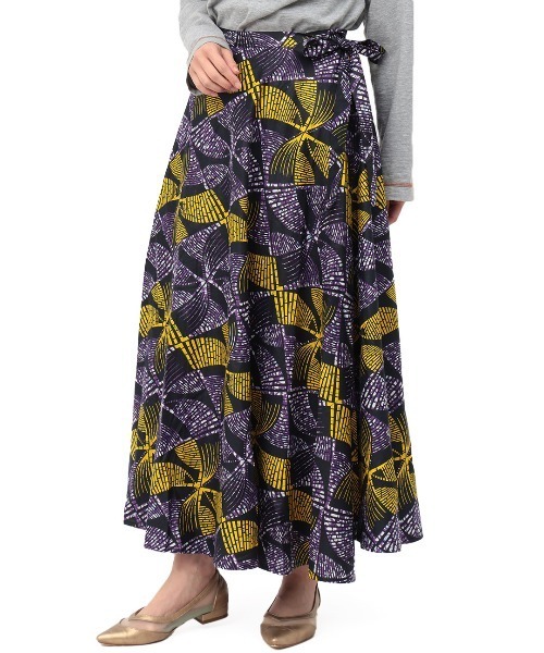 チチカカ（チチカカ）の「Shanti Shanti アフリカンプリントラップスカート【WEB限定】（スカート・レディース・ターコイズブルー/レッド/パープル・FREE）」の10枚目の写真