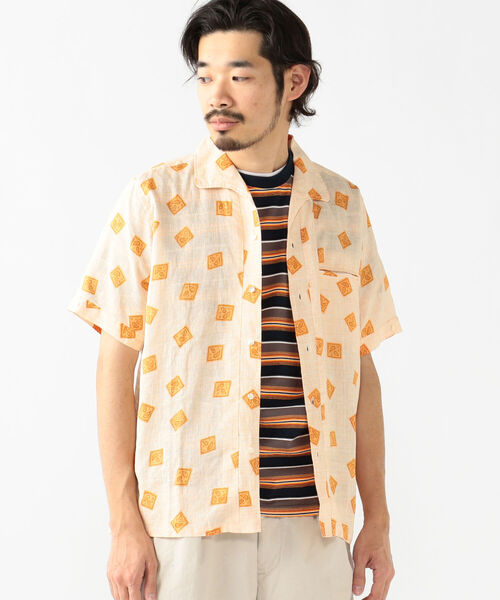 BEAMS PLUS（ビームスプラス）の「BEAMS PLUS / リネン プリント ショートスリーブ イタリアンカラー シャツ（シャツ/ブラウス・メンズ・グレー/オレンジ・LARGE/X-LARGE/SMALL/MEDIUM）」の3枚目の写真