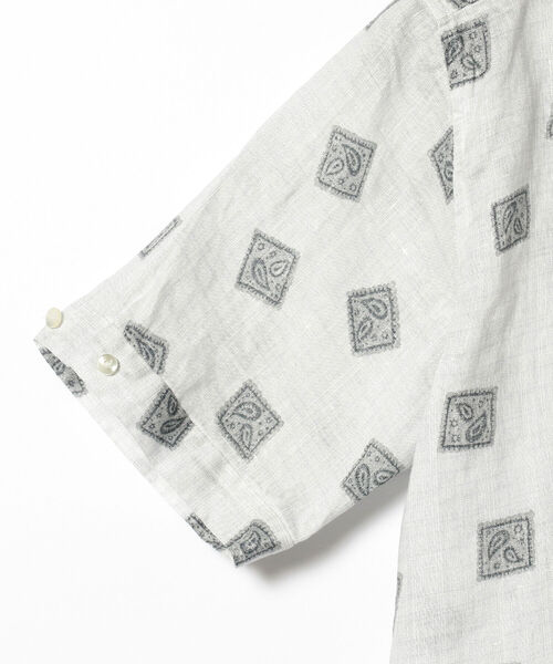 BEAMS PLUS（ビームスプラス）の「BEAMS PLUS / リネン プリント ショートスリーブ イタリアンカラー シャツ（シャツ/ブラウス・メンズ・グレー/オレンジ・LARGE/X-LARGE/SMALL/MEDIUM）」の6枚目の写真