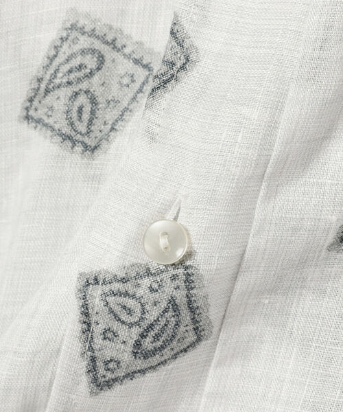 BEAMS PLUS（ビームスプラス）の「BEAMS PLUS / リネン プリント ショートスリーブ イタリアンカラー シャツ（シャツ/ブラウス・メンズ・グレー/オレンジ・LARGE/X-LARGE/SMALL/MEDIUM）」の9枚目の写真