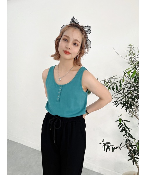 jumelle（ジュメロ）の「ランダムリブ前後２ｗａｙタンク（タンクトップ・レディース・グリーン/サーモンピンク・FREE）」の15枚目の写真