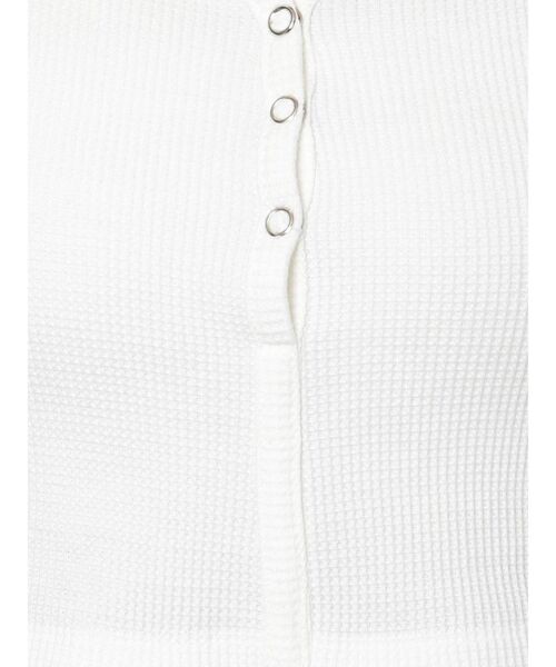 EMODA（エモダ）の「フロントボタンフィットタンクトップ（タンクトップ・レディース・ホワイト/グレー/ブラック/ブルー・FREE）」の16枚目の写真