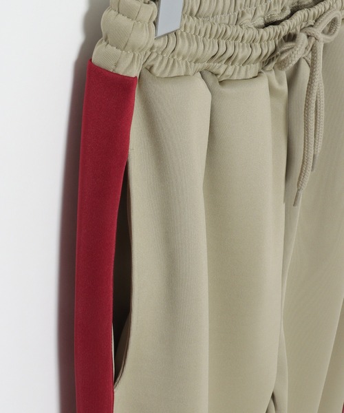 notch.（ノッチ）の「サイドラインジャージパンツ/トラックパンツ/ジョガーパンツ（スウェットパンツ・レディース・ブラック/ベージュ/ネイビー/その他2・M）」の21枚目の写真