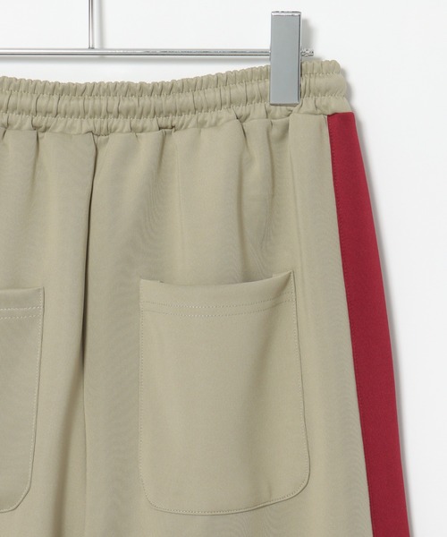 notch.（ノッチ）の「サイドラインジャージパンツ/トラックパンツ/ジョガーパンツ（スウェットパンツ・レディース・ブラック/ベージュ/ネイビー/その他2・M）」の20枚目の写真