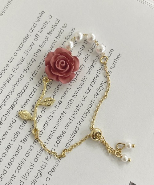 apres jour（アプレジュール）の「【apres jour×ARIAZ】ローズブレスレット（ブレスレット・レディース・ホワイト/レッド・FREE）」の4枚目の写真