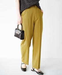 お手入れも着心地も楽ちんが1番！部屋着感覚で着られてきれい見せが叶う　お仕事にも便利な撥水加工のストレートパンツ