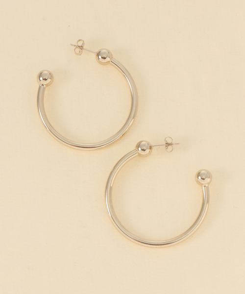 JUSTINE CLENQUET(ジュスティーヌクランケ)の「【JUSTINE CLENQUET/ジャスティーヌ クランケ】Devon earrings(ピアス(両耳用)・レディース・シルバー/ゴールド・FREE)」の1枚目の写真