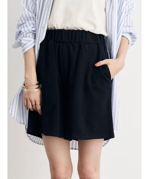 earth music&ecology（アースミュージックアンドエコロジー）の「ミニウラケショートパンツ（その他パンツ・レディース・アイボリー/ブラック・FREE）」の6枚目の写真