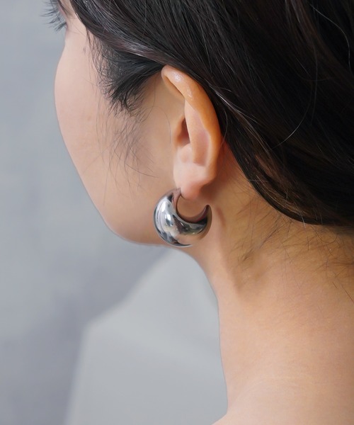 IAMUSE(アイアミューズ)の「金属アレルギー対応 ボールモチーフピアス S0758【IAMUSE】(ピアス(両耳用)・レディース・シルバー/ゴールド・FREE)」の13枚目の写真