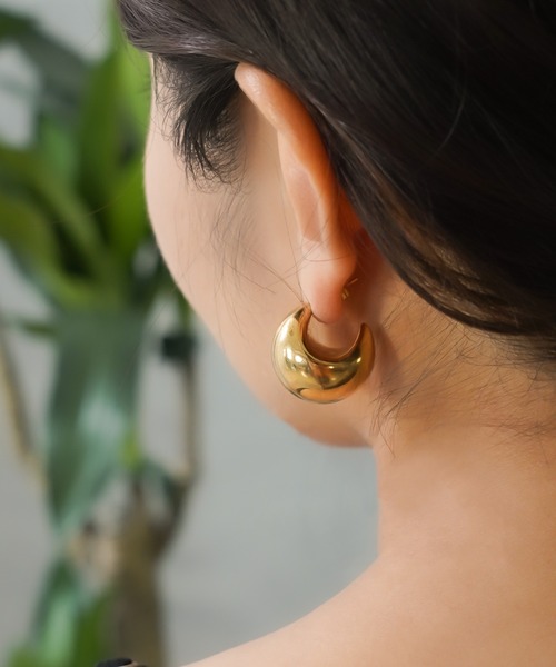 IAMUSE(アイアミューズ)の「金属アレルギー対応 ボールモチーフピアス S0758【IAMUSE】(ピアス(両耳用)・レディース・シルバー/ゴールド・FREE)」の12枚目の写真