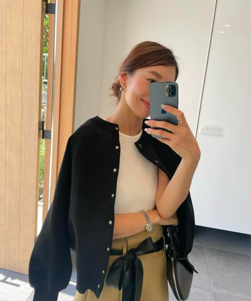 スナップボタンダンボールカーディガン