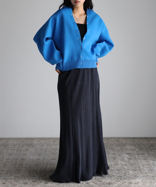 スナップボタンダンボールカーディガン