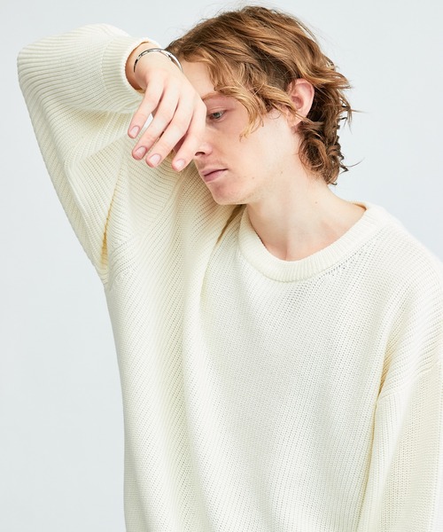 Lui's（ルイス）の「片畦バルーンクルーネックニット（ニット/セーター・メンズ・ホワイト/ブラック/ブルー/グレー・FREE）」の11枚目の写真