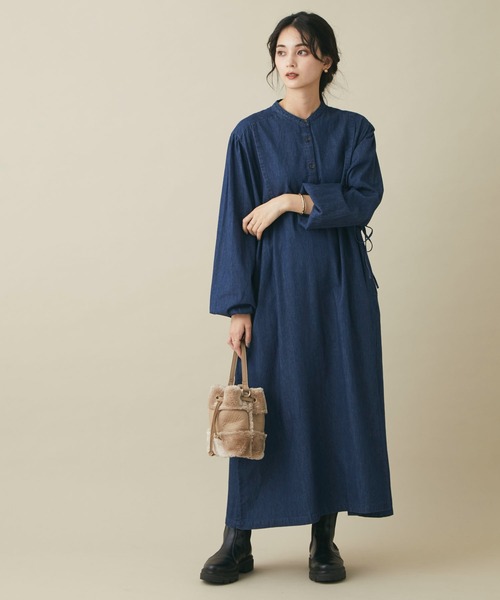 CRAFT STANDARD BOUTIQUE(クラフトスタンダードブティック)の「バンドカラーレイヤードワンピース *◆(ワンピース・レディース・チャコールグレー/インディゴブルー・FREE)」の2枚目の写真
