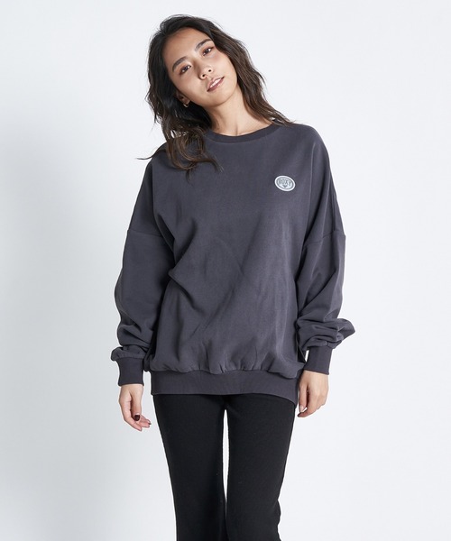 ROXY(ロキシー)の「JIVY PULL OVER/ロキシースウェットトレーナー(スウェット・レディース・パープル/ブラック/グレー・SMALL/MEDIUM/LARGE)」の2枚目の写真