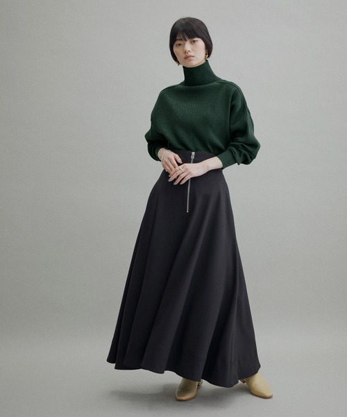 ADAM ET ROPE'（アダムエロペ）の「【WEB・一部実店舗限定】WOOL混リブタートル（ニット/セーター・レディース・チャコールグレー/ライトグレー/ベージュ/グリーン/ベージュ系その他・FREE）」の10枚目の写真