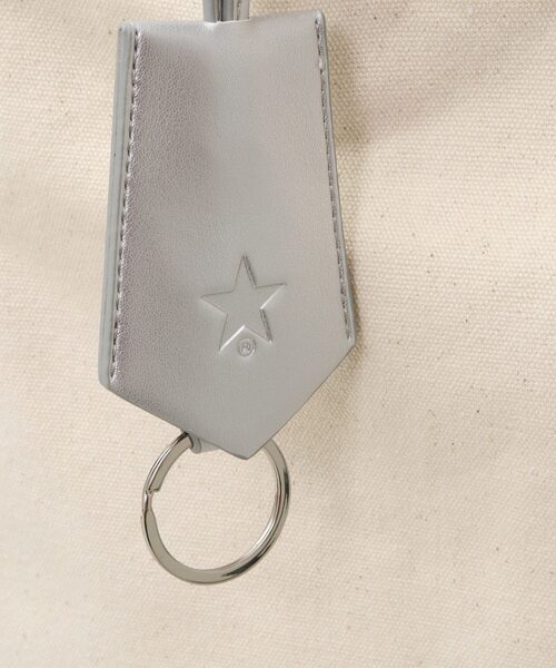 CONVERSE TOKYO（コンバーストウキョウ）の「キャンバスギャザートート（トートバッグ・レディース・ブラック/ベージュ/シルバー・FREE）」の12枚目の写真