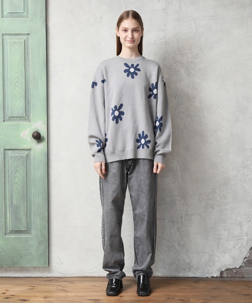 Art re A select（アトリエセレクト）の「DAISYFLOWER OVERSIZED KNIT/7Gボリュームニット デイジー柄 ダブルジャガード オーバーサイズ　クルーセーター（ニット/セーター・メンズ・チャコールグレー/ネイビー/ライトグレー/アイボリー・L/M）」の16枚目の写真