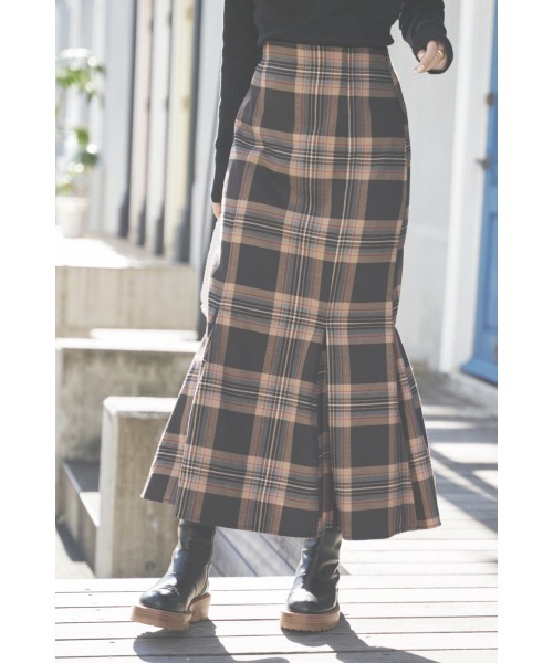 N WITH.(エヌウィズ)の「チェックマーメイドフレアスカート(スカート・レディース・ベージュ/ブラック・FREE)」の2枚目の写真