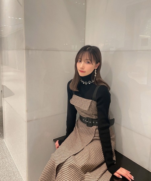 ANDGEEBEE（アンジービー）の「パール付きタートルニット（ニット/セーター・レディース・ブラック/ホワイト・MEDIUM）」の14枚目の写真