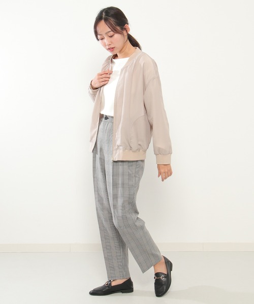 ikka（イッカ）の「シアMA-1（MA-1・レディース・ベージュ/チャコールグレー・M/L）」の11枚目の写真