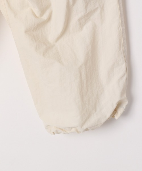 LOWRYS FARM(ローリーズファーム)の「パラシュートパンツ 185760(カーゴパンツ・キッズ・ネイビー/カーキ/オフホワイト・110cm/120cm/150cm/130cm/140cm)」の13枚目の写真