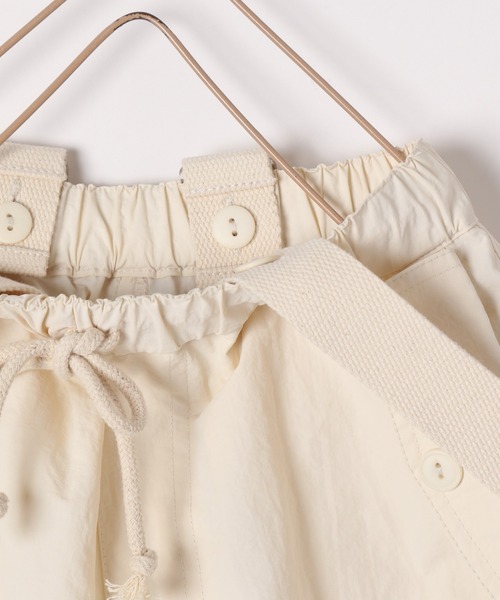 LOWRYS FARM(ローリーズファーム)の「パラシュートパンツ 185760(カーゴパンツ・キッズ・ネイビー/カーキ/オフホワイト・110cm/120cm/150cm/130cm/140cm)」の16枚目の写真