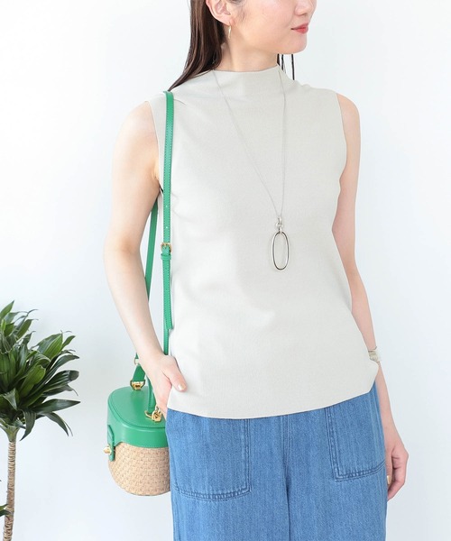 BEAMS HEART(ビームスハート)の「BEAMS HEART / ノースリーブ ハイネック プルオーバー(Tシャツ/カットソー・レディース・ブラック/ライトオリーブ/モカ/グレー系その他/パープル系その他3/ダークグリーン・FREE)」の22枚目の写真