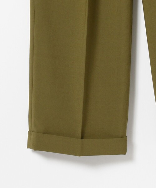 Ray BEAMS(レイビームス)の「FARAH × Ray BEAMS / 別注 3tuck Wide Pants(その他パンツ・レディース・オフホワイト/カーキ・26inch/28inch)」の10枚目の写真