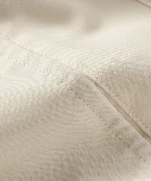 Ray BEAMS(レイビームス)の「FARAH × Ray BEAMS / 別注 3tuck Wide Pants(その他パンツ・レディース・オフホワイト/カーキ・26inch/28inch)」の15枚目の写真