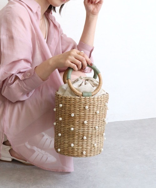 パール装飾付きベージュかごバッグ 素敵に可愛いい⭐︎アナトリエ