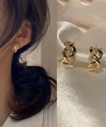 デザイン華やかなピアス