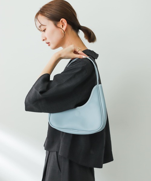 SENSE OF PLACE by URBAN RESEARCH(センスオブプレイスバイアーバンリサーチ)の「ラウンドハンドバッグ(ハンドバッグ・レディース・ブラック/ブルー/アイボリー・ONE)」の18枚目の写真