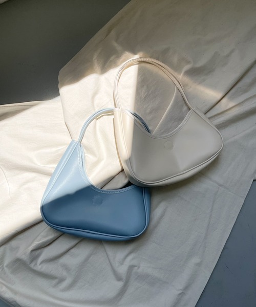 SENSE OF PLACE by URBAN RESEARCH(センスオブプレイスバイアーバンリサーチ)の「ラウンドハンドバッグ(ハンドバッグ・レディース・ブラック/ブルー/アイボリー・ONE)」の22枚目の写真