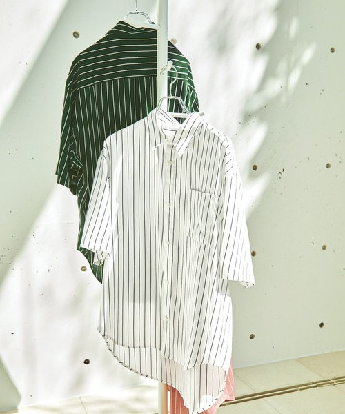 EMMA CLOTHES(エマクローズ)の「ドレープルーズオーバーストライプレギュラーカラー半袖シャツ EMMA CLOTHES 2023SS(シャツ/ブラウス・メンズ・グリーン/マスタード/ブラック/ピンク系/ホワイト・L/M)」の19枚目の写真