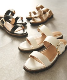 un dix cors | PRECIEUX JOUET(プレシュウジュエ)フラットベルトサンダル(サンダル)