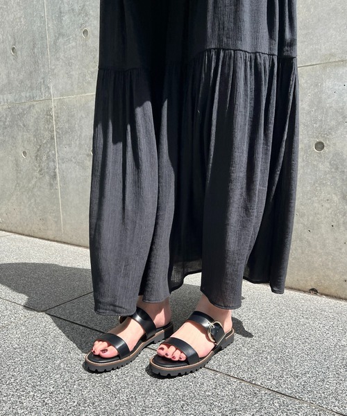 un dix cors(アンディコール)の「PRECIEUX JOUET(プレシュウジュエ)フラットベルトサンダル(サンダル・レディース・ホワイト/ブラック/キャメル・36/37/38)」の18枚目の写真