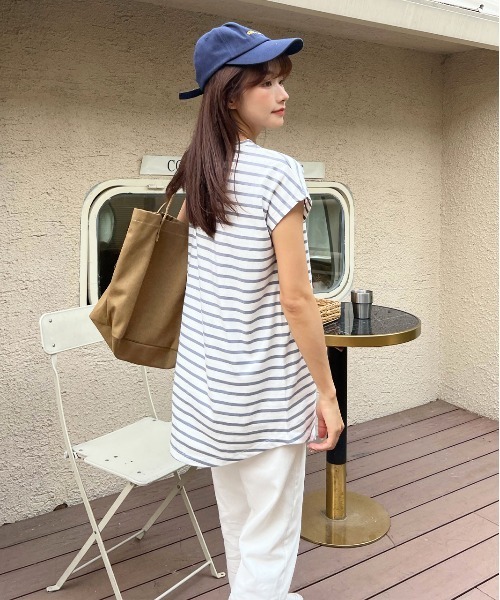 ad thie(アドティエ)の「ボーダーTシャツ フレンチスリーブ クルーネック(Tシャツ/カットソー・レディース・ピンク/オフホワイト/グレー/モカ/ブルー・LARGE/MEDIUM)」の14枚目の写真
