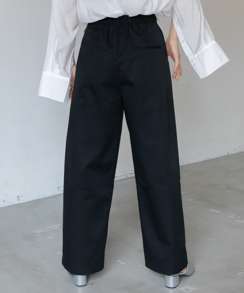 VACANCY（ヴァカンシー）の「バルーンダブルタックパンツ（その他パンツ・レディース・ブルー/アイボリー/ブラック・MEDIUM/LARGE）」の18枚目の写真