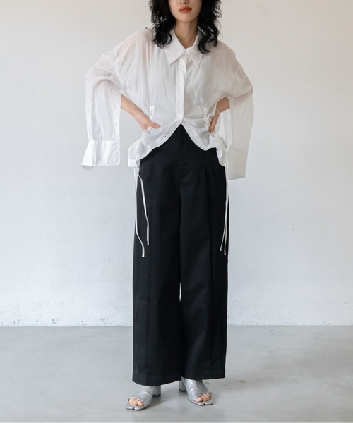 VACANCY(ヴァカンシー)の「バルーンダブルタックパンツ(その他パンツ・レディース・ブルー/アイボリー/ブラック・MEDIUM/LARGE)」の20枚目の写真