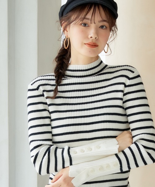 miclat（ミクラ）の「大きいサイズ　ボタンデザインニット　miclat（ニット/セーター・レディース・ブラック/ホワイト×ブラック・L/LL/3L/4L/5L）」の2枚目の写真