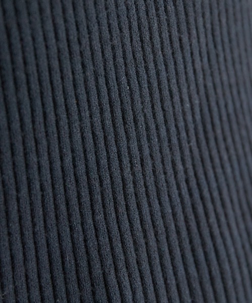 miclat（ミクラ）の「大きいサイズ　ボタンデザインニット　miclat（ニット/セーター・レディース・ブラック/ホワイト×ブラック・L/LL/3L/4L/5L）」の21枚目の写真