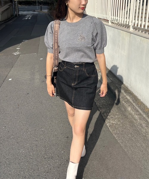 one after another NICE CLAUP(ワンアフターアナザーナイスクラップ)の「【WEB限定商品】エンブレムブローチセットサマーニット(ニット/セーター・レディース・アイボリー/ピンク/ブルー/グレー/ブラック・FREE)」の8枚目の写真
