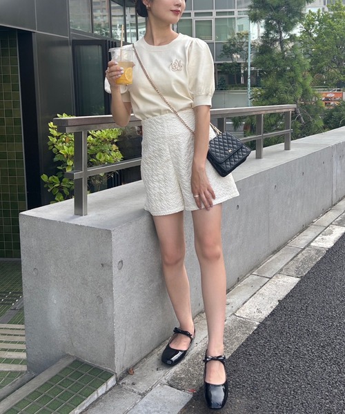 one after another NICE CLAUP(ワンアフターアナザーナイスクラップ)の「【WEB限定商品】エンブレムブローチセットサマーニット(ニット/セーター・レディース・アイボリー/ピンク/ブルー/グレー/ブラック・FREE)」の15枚目の写真