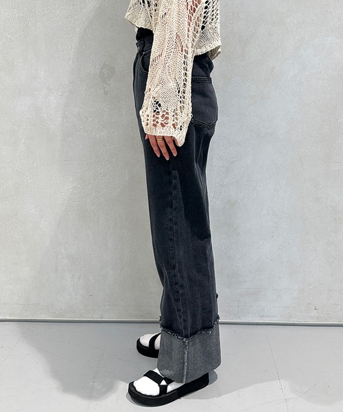 kutir（クティール）の「ロールアップデニムパンツ（デニムパンツ・レディース・インディゴブルー/ブラック・MEDIUM/LARGE/SMALL）」の17枚目の写真