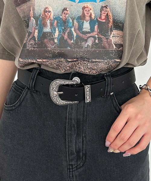 kutir（クティール）の「ロールアップデニムパンツ（デニムパンツ・レディース・インディゴブルー/ブラック・MEDIUM/LARGE/SMALL）」の19枚目の写真