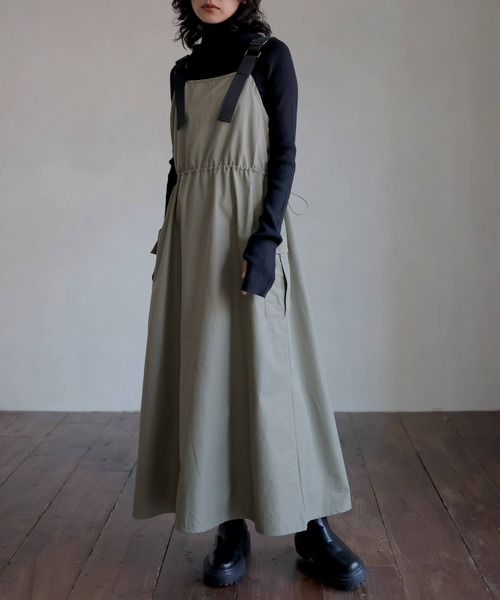 hellam(へラム)の「ナイロン 配色ミリタリージャンスカ(スカート・レディース・ブラック/チャコールグレー/カーキ/ホワイト/グレー・FREE)」の1枚目の写真