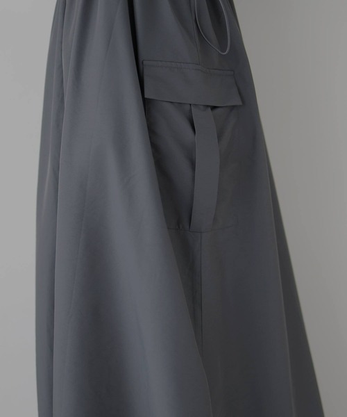 hellam(へラム)の「ナイロン 配色ミリタリージャンスカ(スカート・レディース・ブラック/チャコールグレー/カーキ/ホワイト/グレー・FREE)」の20枚目の写真