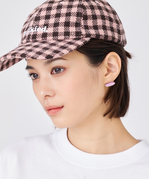 MILKFED.（ミルクフェド）の「ELLIPSE LOGO PIERCE（ピアス（両耳用）・レディース・ライトピンク/ライトブルー/ブラック・ONE SIZE）」の7枚目の写真