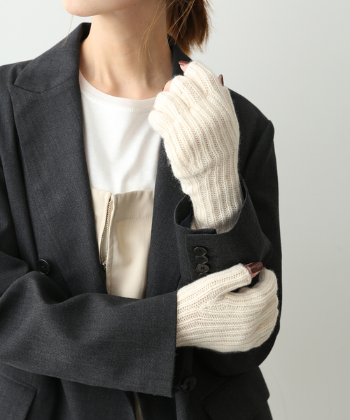 SLOBE IENA(スローブイエナ)の「【WILLIAM BRUNTON/ウィリアム ブラントン】カシミアRIB Fingerless(手袋・レディース・アイボリー/オレンジ/サックスブルー・FREE)」の5枚目の写真